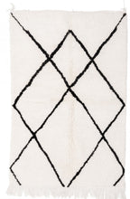 Load image into Gallery viewer, Moroccan Rug | Beni Ourain A9