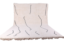 Load image into Gallery viewer, Moroccan Rug | Beni Ourain C3