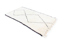 Load image into Gallery viewer, Moroccan Rug | Beni Ourain D1